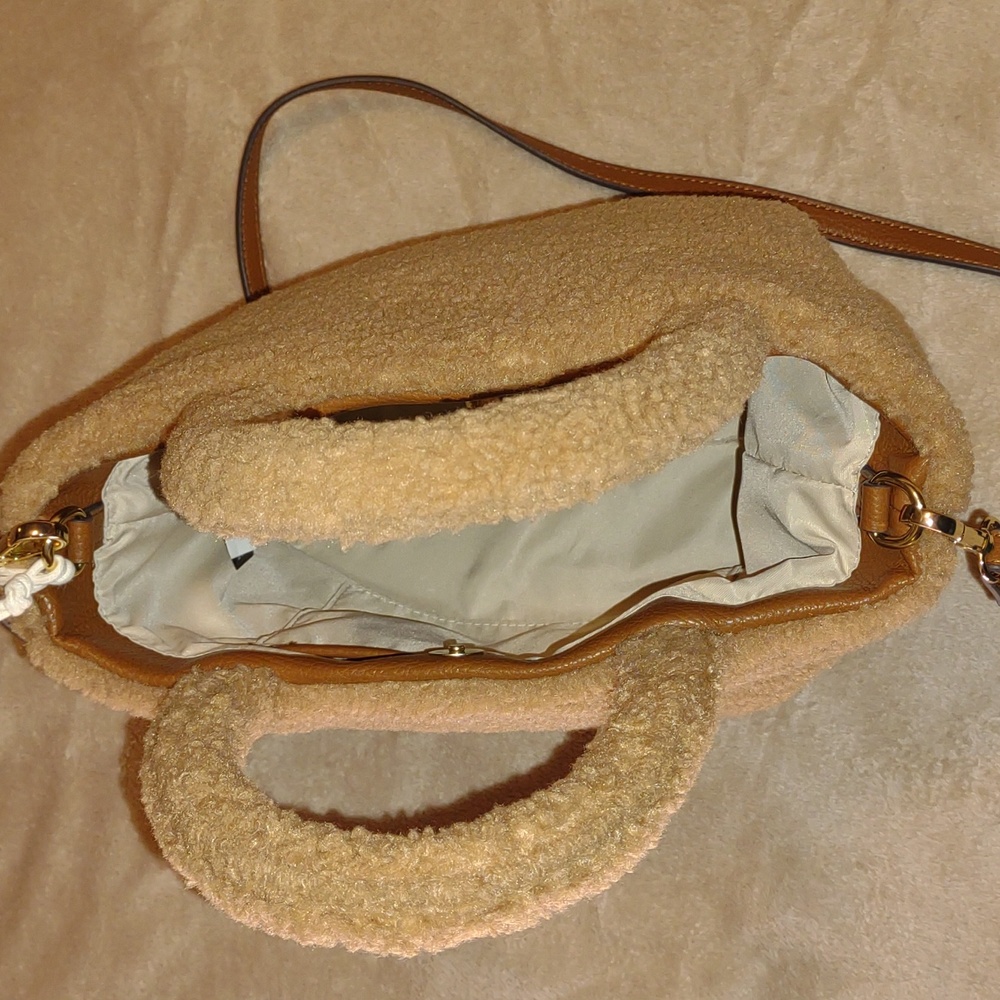 MIX NO. 6 Caiti Satchel. - Picture 9 of 16